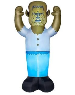 8 Ft Light-Up Wolfman Inflatable Decoration -Forum Novelties Shop 01547462 c